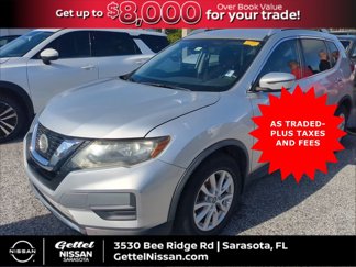 Used 2019 Nissan Rogue SV image 1