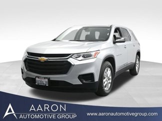 Used 2021 Chevrolet Traverse LS image 1