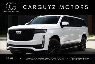 Used 2022 Cadillac Escalade ESV Sport w/ LPO, ONYX Package image 1