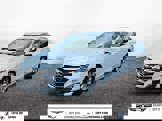 Used 2023 Chevrolet Malibu LT image 1