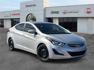 Used 2016 Hyundai Elantra SE image 1