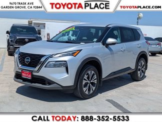 Used 2021 Nissan Rogue SV video 1