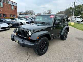 Used 2012 Jeep Wrangler Rubicon w/ PWR Convenience Group image 1