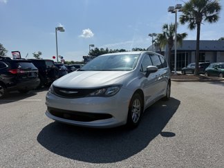 Used 2023 Chrysler Voyager LX image 1