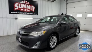 Used 2014 Toyota Camry XLE image 1