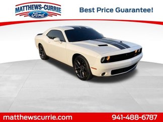 Used 2020 Dodge Challenger SXT w/ Blacktop Package image 1