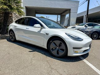 Used 2020 Tesla Model 3 Standard Range Plus image 1