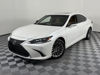Used 2024 Lexus ES 300h Ultra Luxury image 1