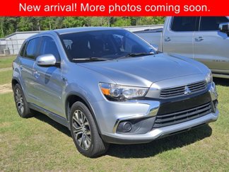 Used 2016 Mitsubishi Outlander Sport ES image 1