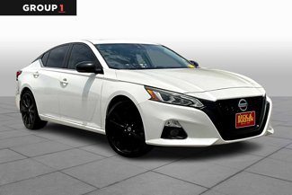 Used 2022 Nissan Altima 2.5 SR w/ Midnight Edition Package image 1