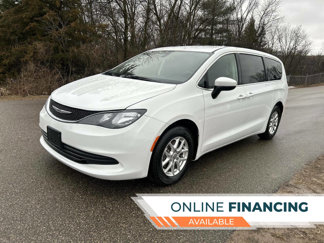 Used 2021 Chrysler Voyager LX image 1