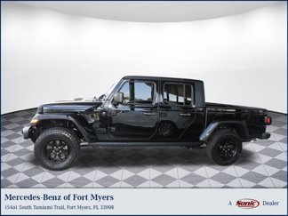 Used 2021 Jeep Gladiator Willys image 1