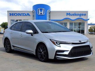 Used 2023 Toyota Corolla SE image 1