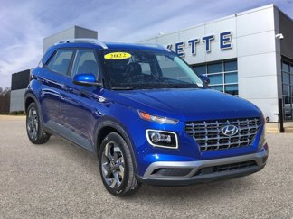 Used 2022 Hyundai Venue Limited w/ Cargo Package image 1