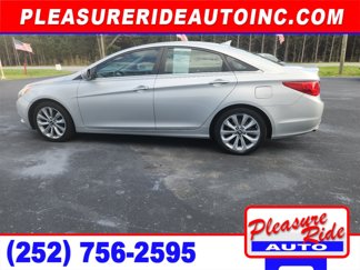 Used 2011 Hyundai Sonata SE image 1
