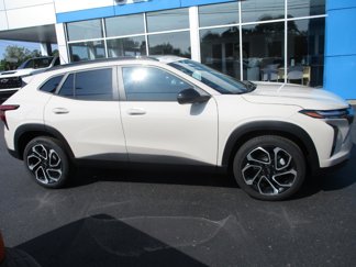 New 2026 Chevrolet Trax RS image 1