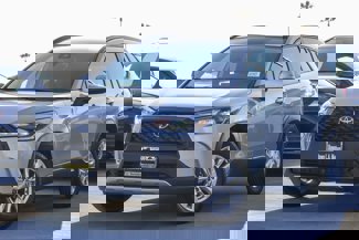 Used 2022 Toyota Corolla Cross LE image 1