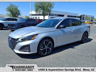 Used 2023 Nissan Altima 2.5 SR image 1