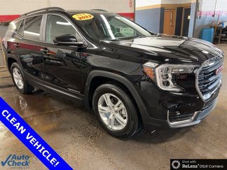 Used 2022 GMC Terrain SLE w/ Driver Convenience Package image 1