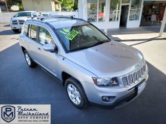 Used 2016 Jeep Compass Latitude image 1