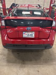 Used 2020 Toyota Prius XLE image 1