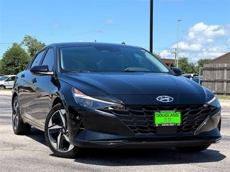 Used 2023 Hyundai Elantra SEL w/ Convenience Package image 1