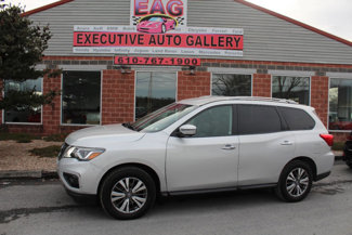 Used 2020 Nissan Pathfinder SL image 1