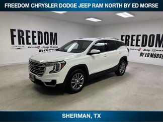 Used 2024 GMC Terrain SLT image 1