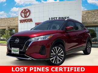 Used 2023 Nissan Kicks SV image 1