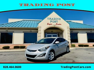 Used 2016 Hyundai Elantra SE image 1