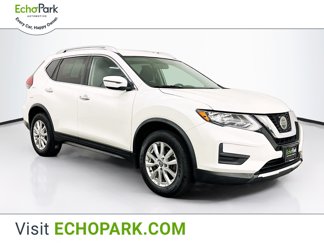 Used 2018 Nissan Rogue SV image 1