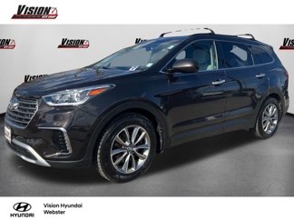Used 2017 Hyundai Santa Fe SE image 1