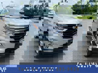 Used 2021 Chevrolet Equinox LT image 1