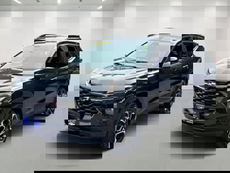 Used 2024 Chevrolet Trax RS w/ Sunroof Package image 1