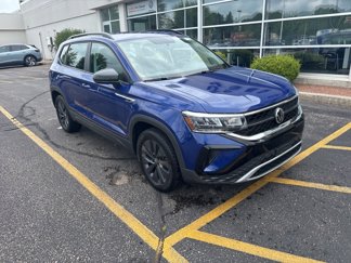 Certified 2022 Volkswagen Taos S image 1