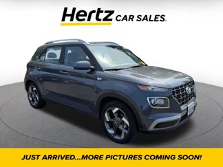 Used 2023 Hyundai Venue SEL image 1