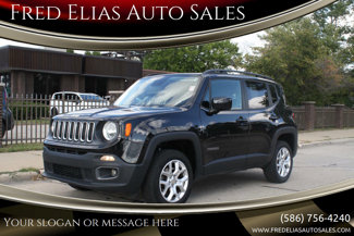 Used 2016 Jeep Renegade Latitude image 1