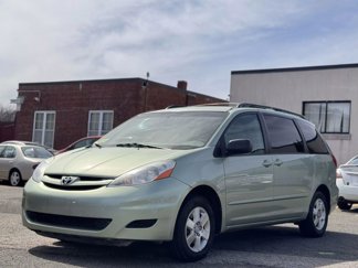 Used 2006 Toyota Sienna CE image 1