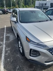 Used 2019 Hyundai Santa Fe SE image 1