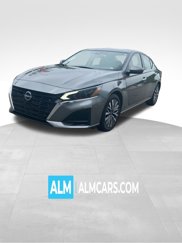 Used 2023 Nissan Altima 2.5 SV image 1
