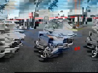 New 2024 Toyota Highlander Limited image 1