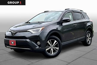Used 2017 Toyota RAV4 XLE image 1