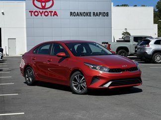 Used 2023 Kia Forte LXS image 1