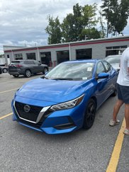 Used 2023 Nissan Sentra SV image 1