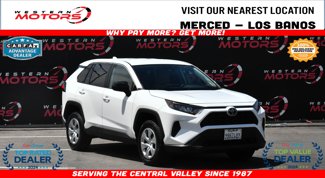 Used 2022 Toyota RAV4 LE image 1
