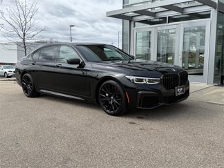 Used 2022 BMW 740i w/ M Sport Package image 1