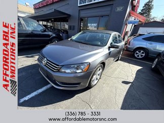 Used 2013 Volkswagen Passat 2.5 SE image 1