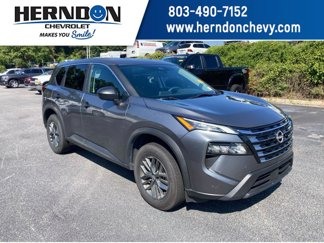 Used 2024 Nissan Rogue S image 1