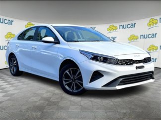 Used 2023 Kia Forte LXS video 1