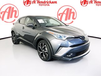 Used 2019 Toyota C-HR XLE image 1